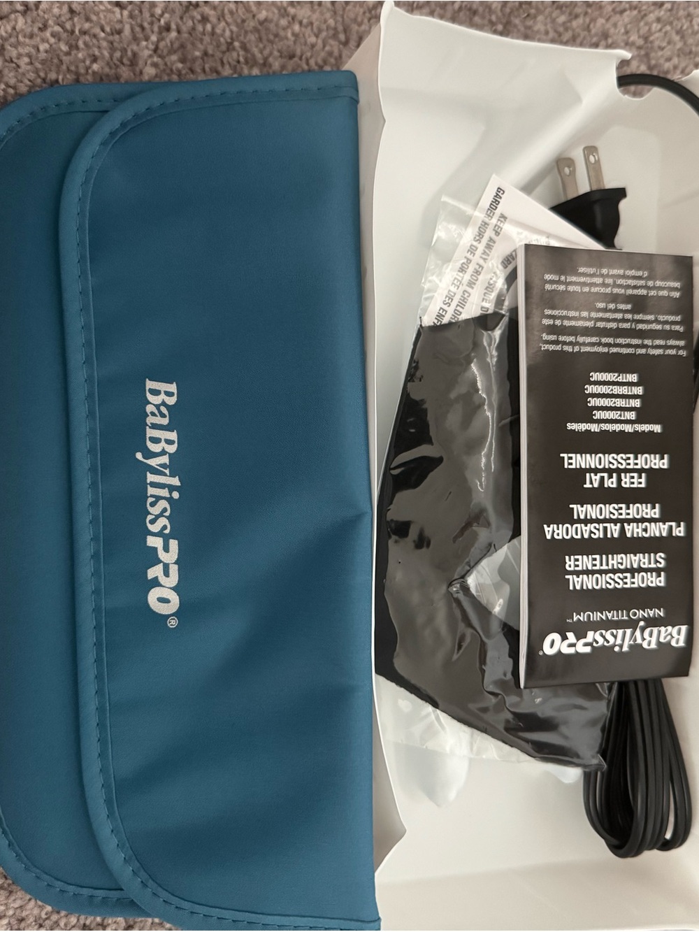 BaByliss Nano Titanium Mini Styling Iron - Blue and Silver - Picture 3 of 4